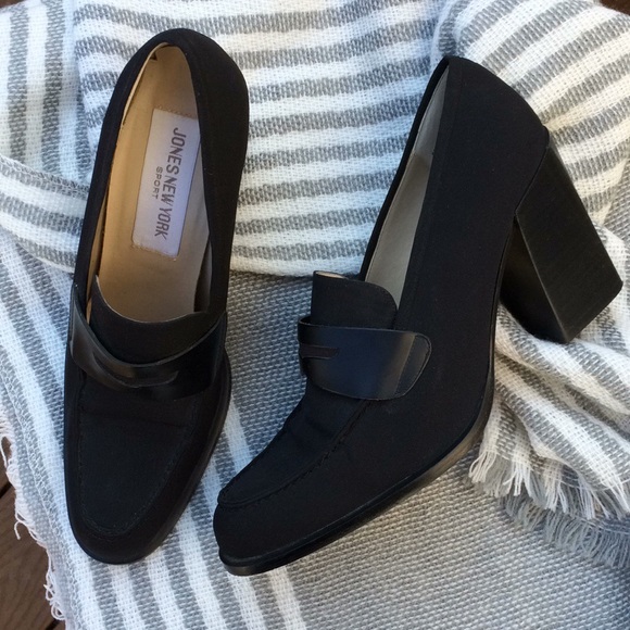 Jones New York Sport Stacked Heel Shoe - Picture 1 of 7
